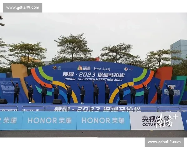 马拉松赛事激情燃烧全程挑战助力运动员突破自我极限追求荣耀与梦想